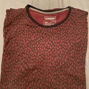 Express mens tee.